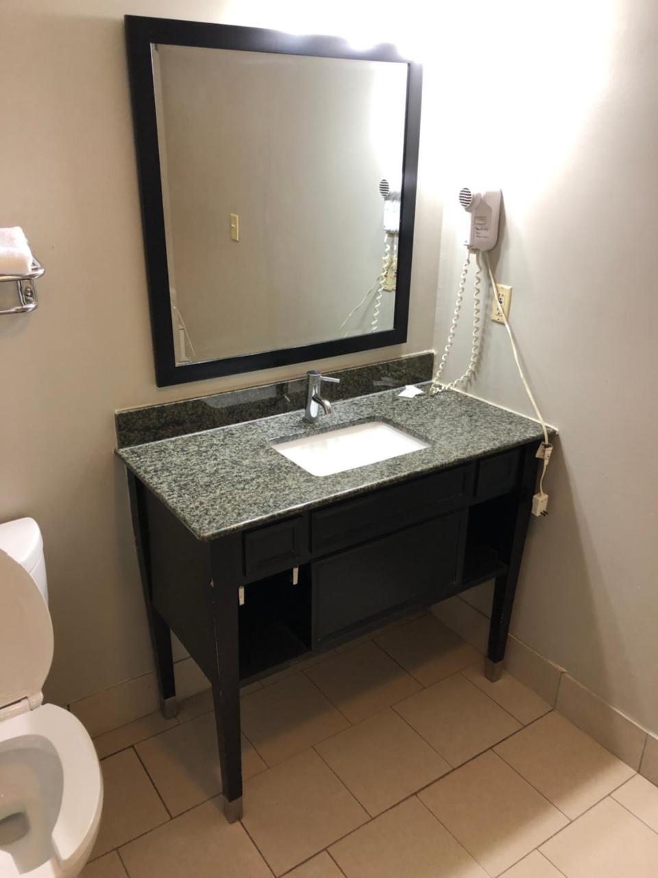 Deerfield Inn&Suites - Fairview Buitenkant foto