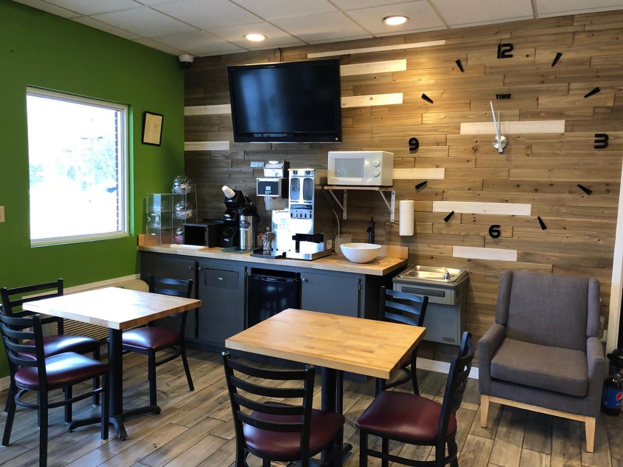 Deerfield Inn&Suites - Fairview Buitenkant foto